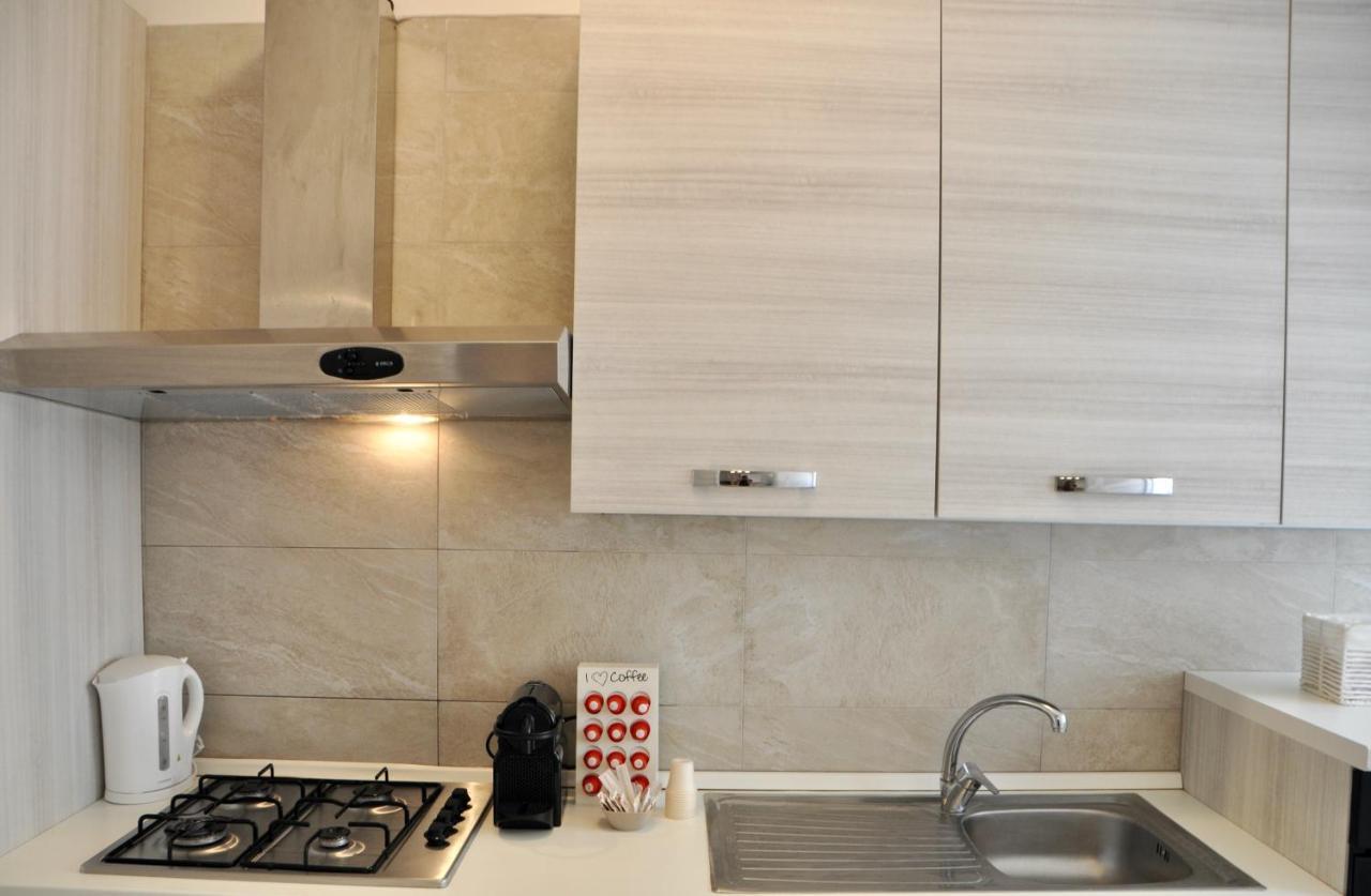 M.Aurelio Light Brown Apartment Milan Exterior photo